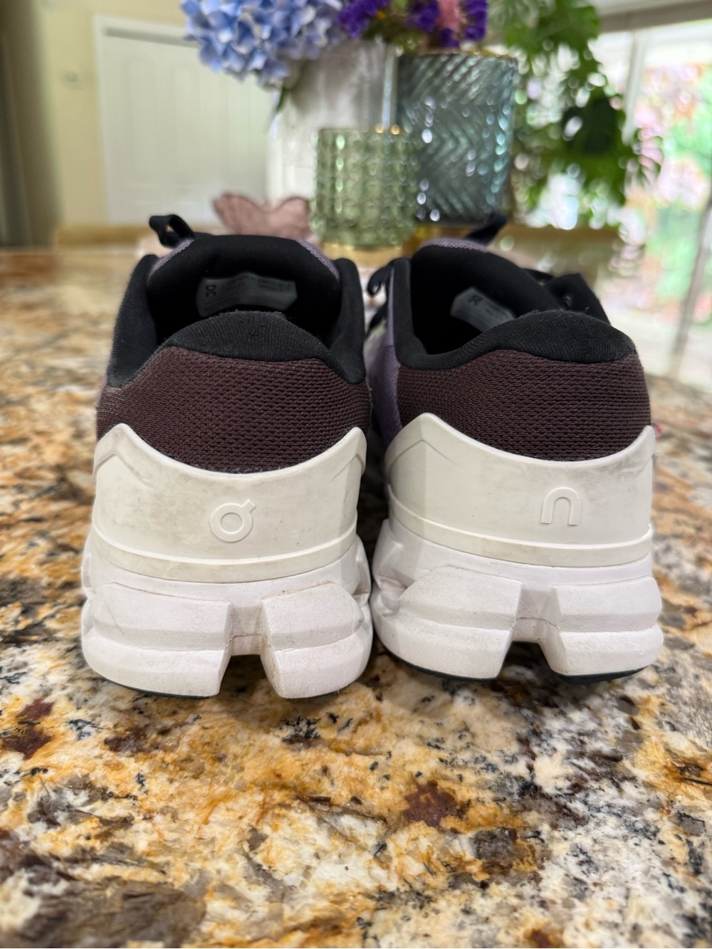 On Running Cloudflyer 4 Women's Athletic Shoes in Shark/Pearl - 9 - Picture 8 of 9